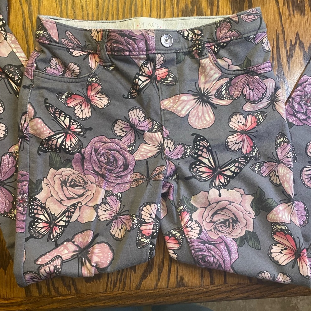 Sz 10 The children’s place stretch pants purple Butterflies